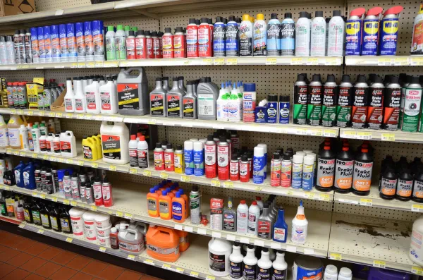G and J Auto Parts - photo 3