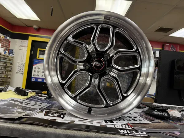 G and J Auto Parts - photo 4