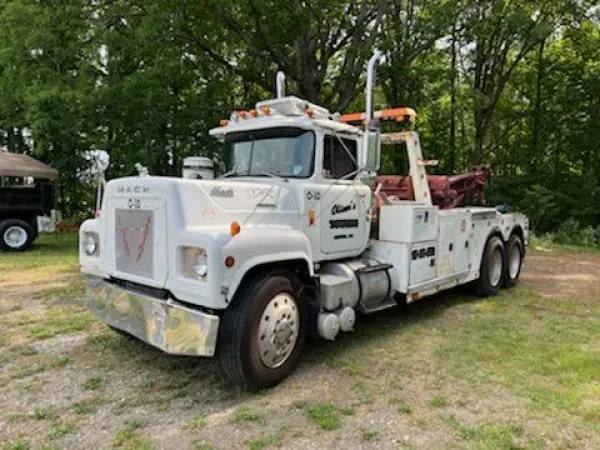 Oliver's towing, LLC - photo 4