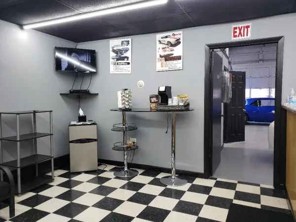 Towne Auto Repair - photo 3