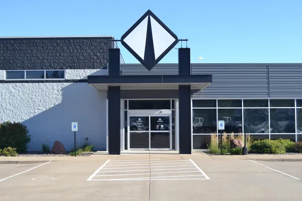 Ascendance Truck Centers - photo 2