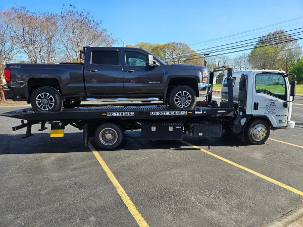 Bradfords Towing & Transport LLC - photo 2