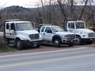 Bee There Towing