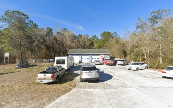 Camlin's Autocare Center - photo 4