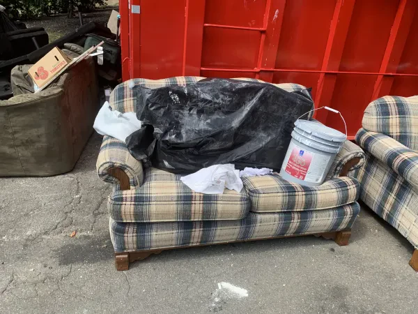 MA Junk Removal & Cleaning Service - photo 3