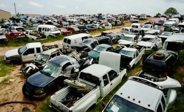 Givens Auto Parts Yard 3 Lawrenceville - photo 2