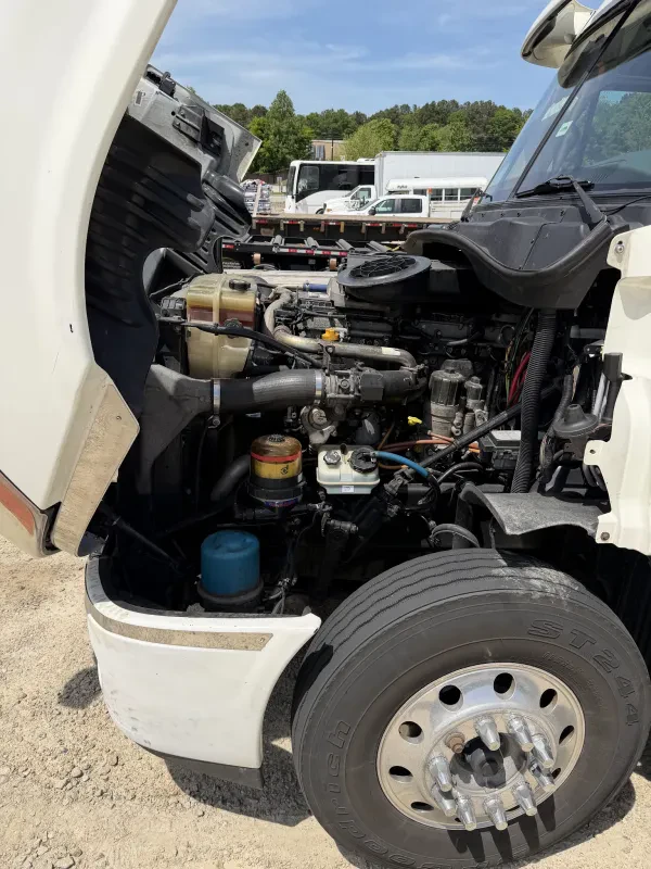Myles Truck Repair - photo 4