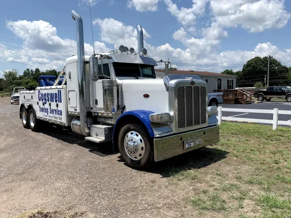 Cogswell Towing Wrecker and Road Service - photo 2