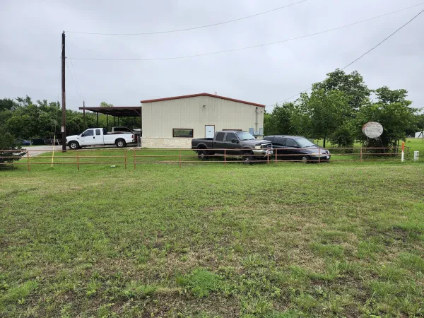 Salado Automotive - photo 2