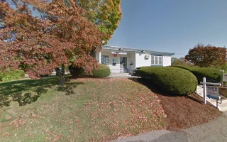 Tom's Auto Body Inc