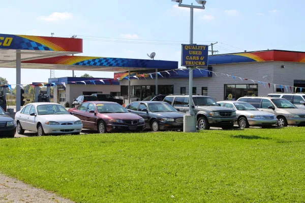 Kern Auto Sales & Services LLC - photo 3