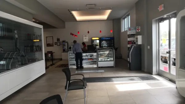 Sunrise Toyota Parts Department - photo 3