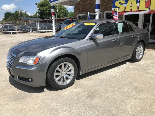 Mario's Used Cars - photo 2