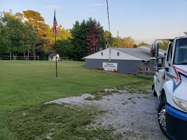 Taylor's Towing and Recovery - photo 3