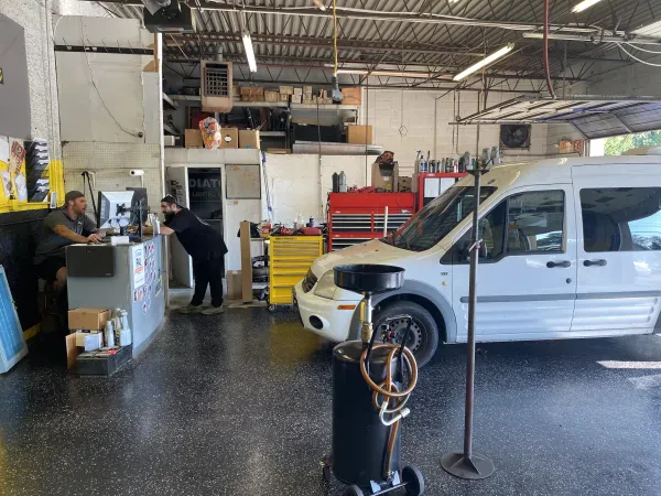 U Wrench It Auto - photo 2