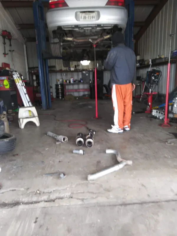 Hill's Automotive Repair And Sales - photo 4
