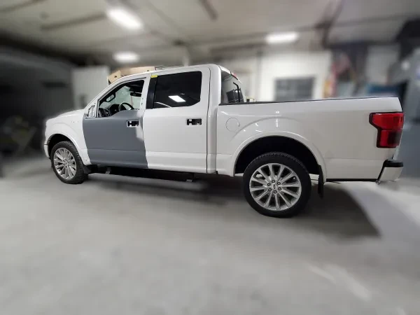 Jakes Collision Center - photo 4