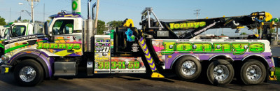 Jonnys Heavy Duty-Semi Truck Towing & Recovery, Inc. JunkYard in Crest Hill (IL) - photo 1