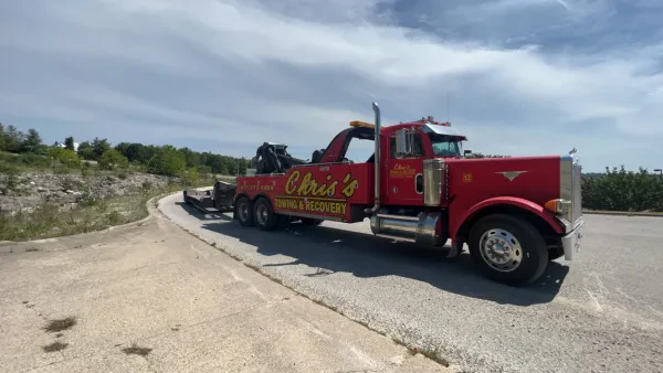 Chris's Towing - photo 2