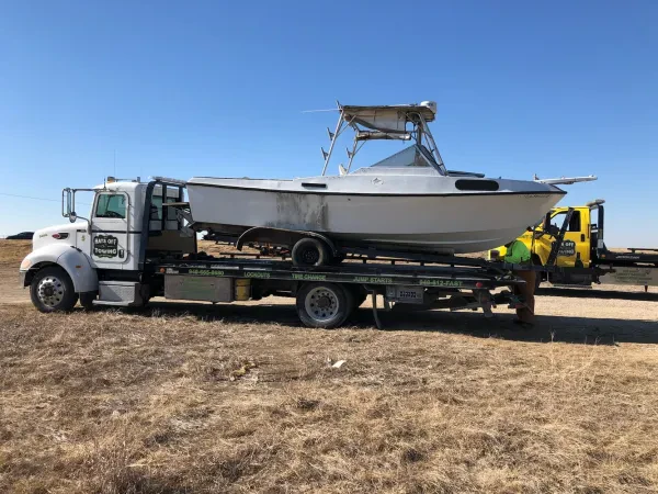 Hats Off Towing - photo 4