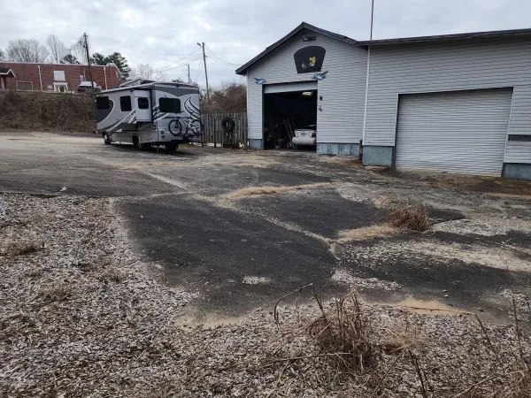 Wild Willy RV Repair and Restoration - photo 2