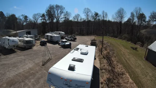 Wild Willy RV Repair and Restoration - photo 4