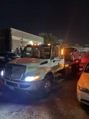 AM Collision & Towing Inc.
