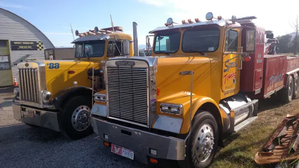 Speed's Towing Inc - photo 4