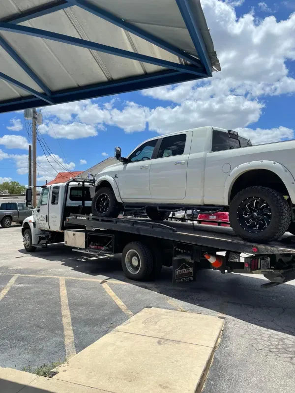 Chandler Automotive - photo 3
