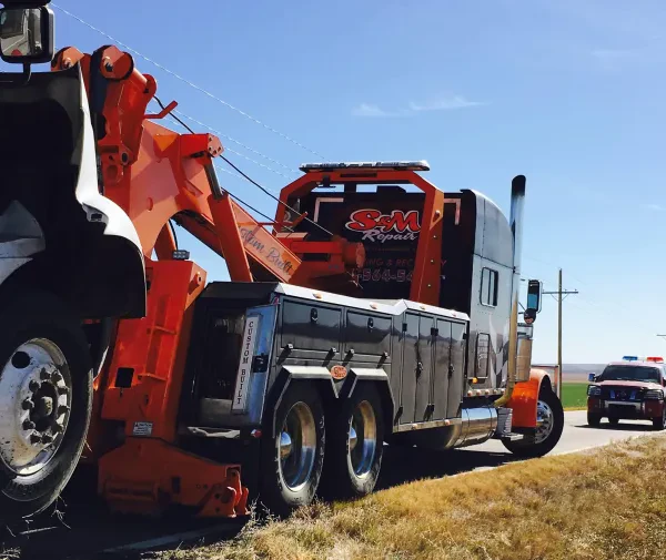 S&M Repair and Towing LLC - photo 2