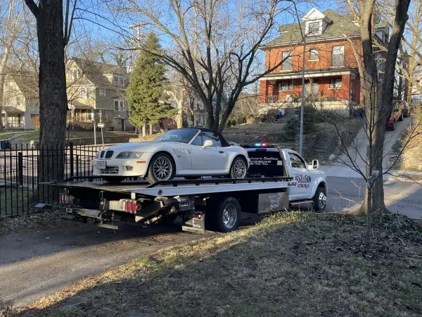 Mike & Son Towing - photo 4