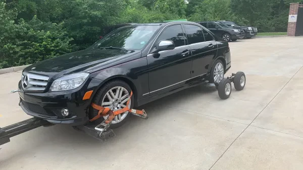 URIEL'S TOWING LLC - photo 4