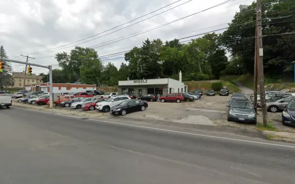Nutting's Used Cars - photo 2