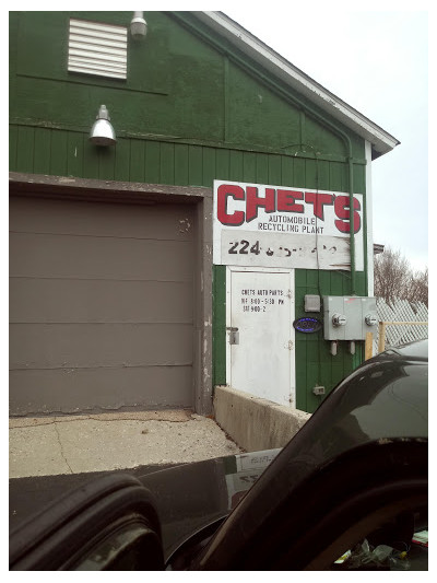 Chets Auto Parts JunkYard in Carpentersville (IL) - photo 1
