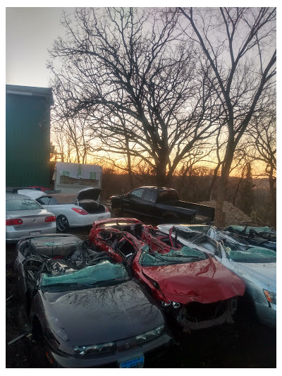 Chets Auto Parts JunkYard in Carpentersville (IL) - photo 3