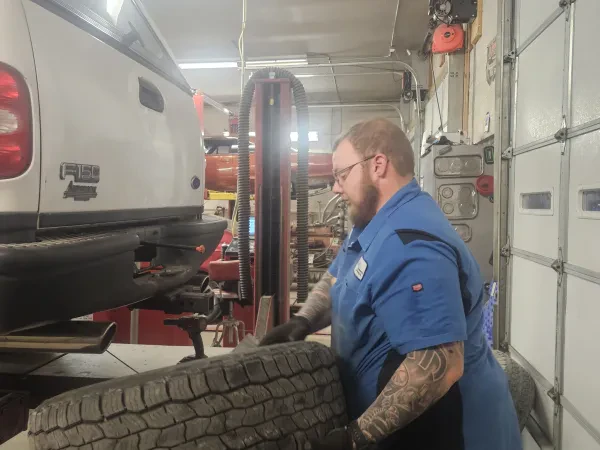 S & S Automotive & Towing - photo 2