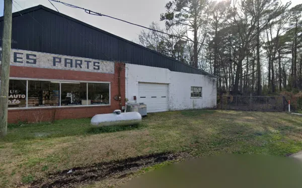 Woodrow Jones Parts Inc - photo 2