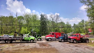 Baileys Auto & Towing