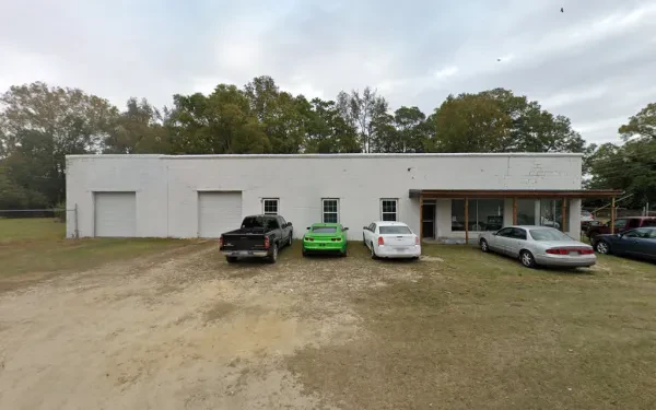 In Motion Auto & Towing LLC - photo 3