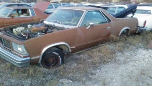 Hayes Auto Services & Salvage - photo 3