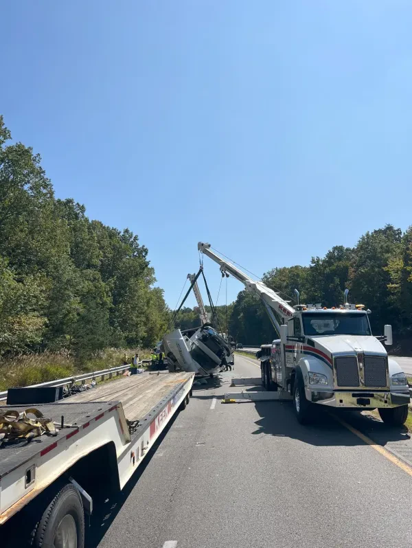 Keen Towing & Recovery - photo 3