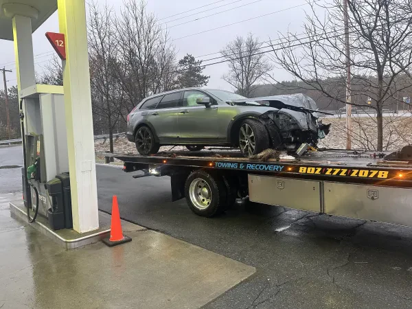 Spartan Towing LLC - photo 3