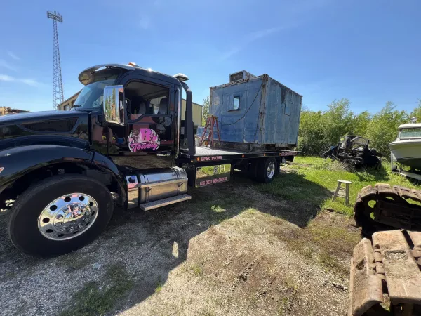 B's Towing Services & Roadside Assistance - photo 4