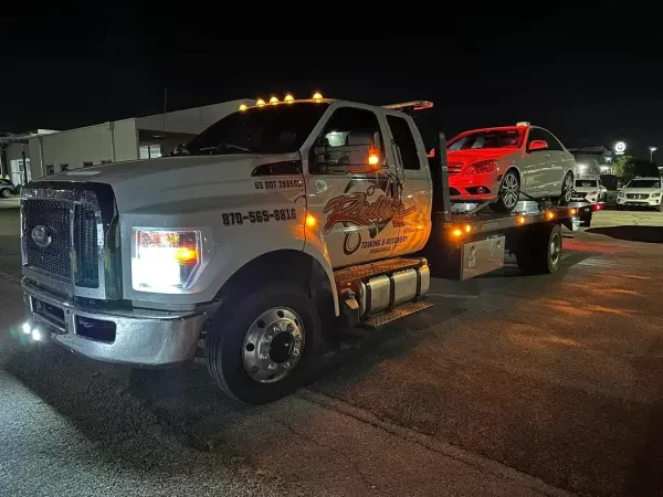Redline Auto & Towing - photo 2