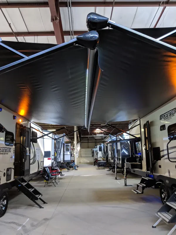 Mann's RV - photo 4