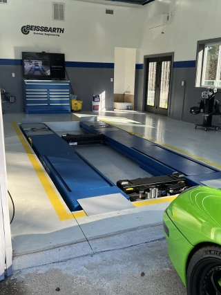 Plum Springs Garage
