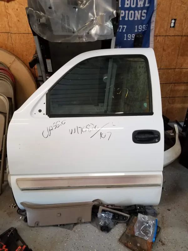 American Pick-Up Salvage - photo 2