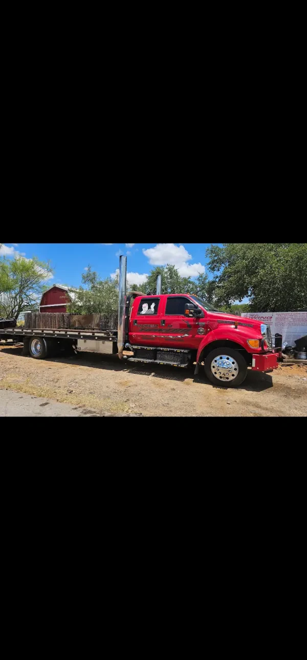 Munoz 24hr Towing - photo 3
