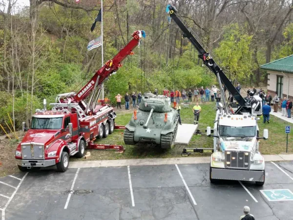 A-Towing Service - photo 2
