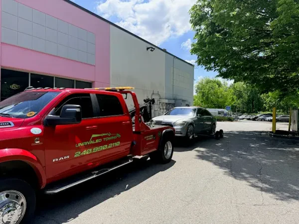 Unrivaled Tow Recovery - photo 3